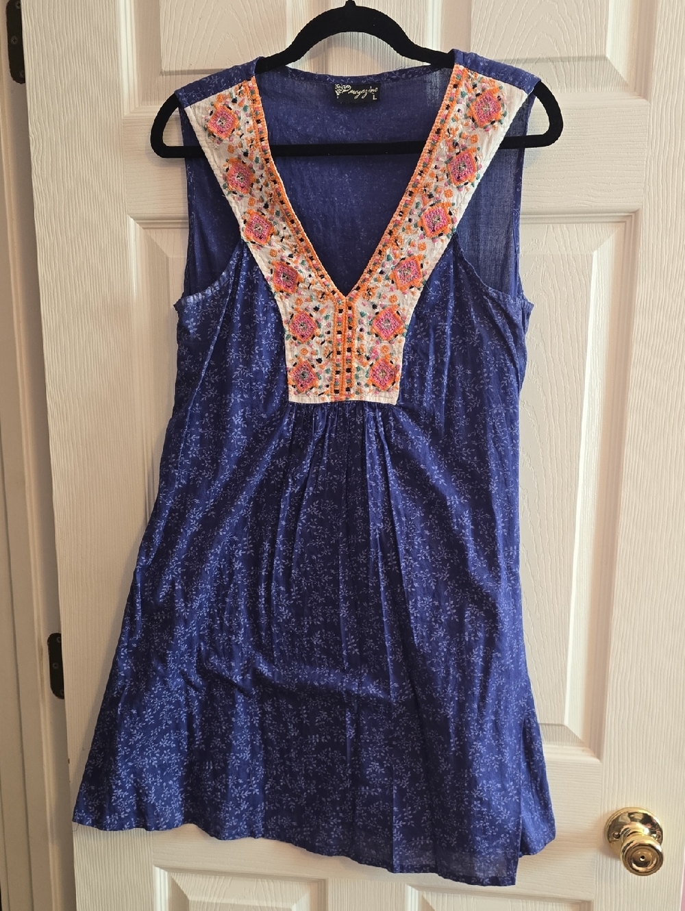 Fashion Magazine Royal Blue Sleeveless Embroidered V-Neck Tunic